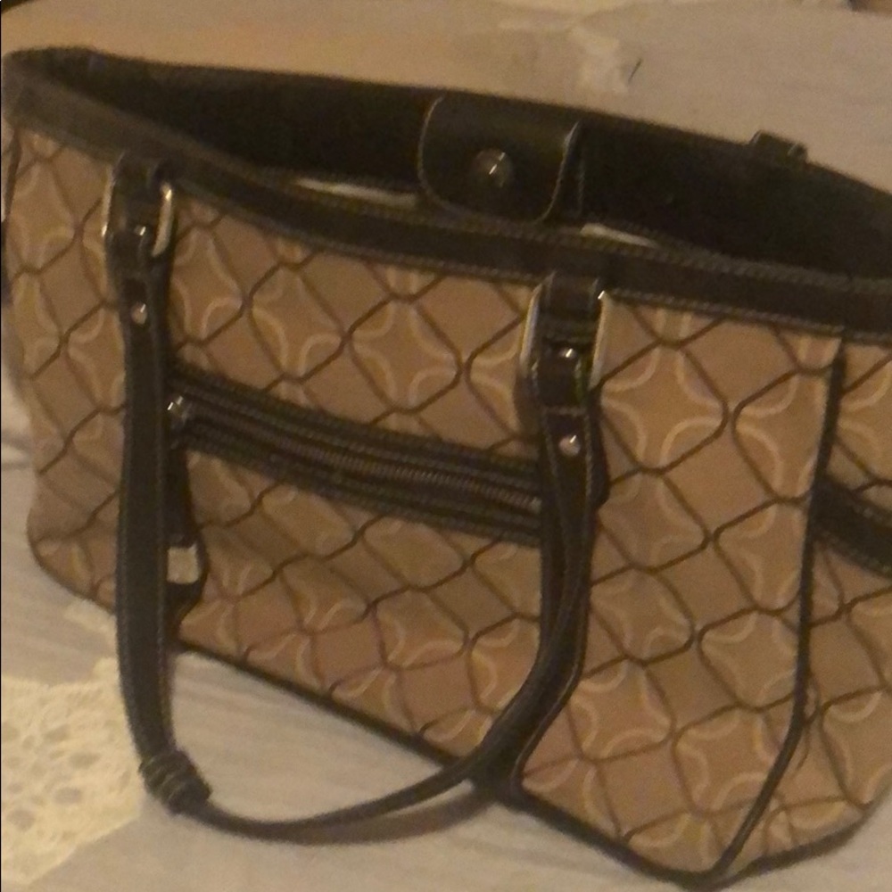 Nine West tote purse ❗️
